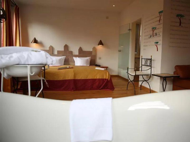 Hotel Drei Raben Nuremberg Ngoại thất bức ảnh