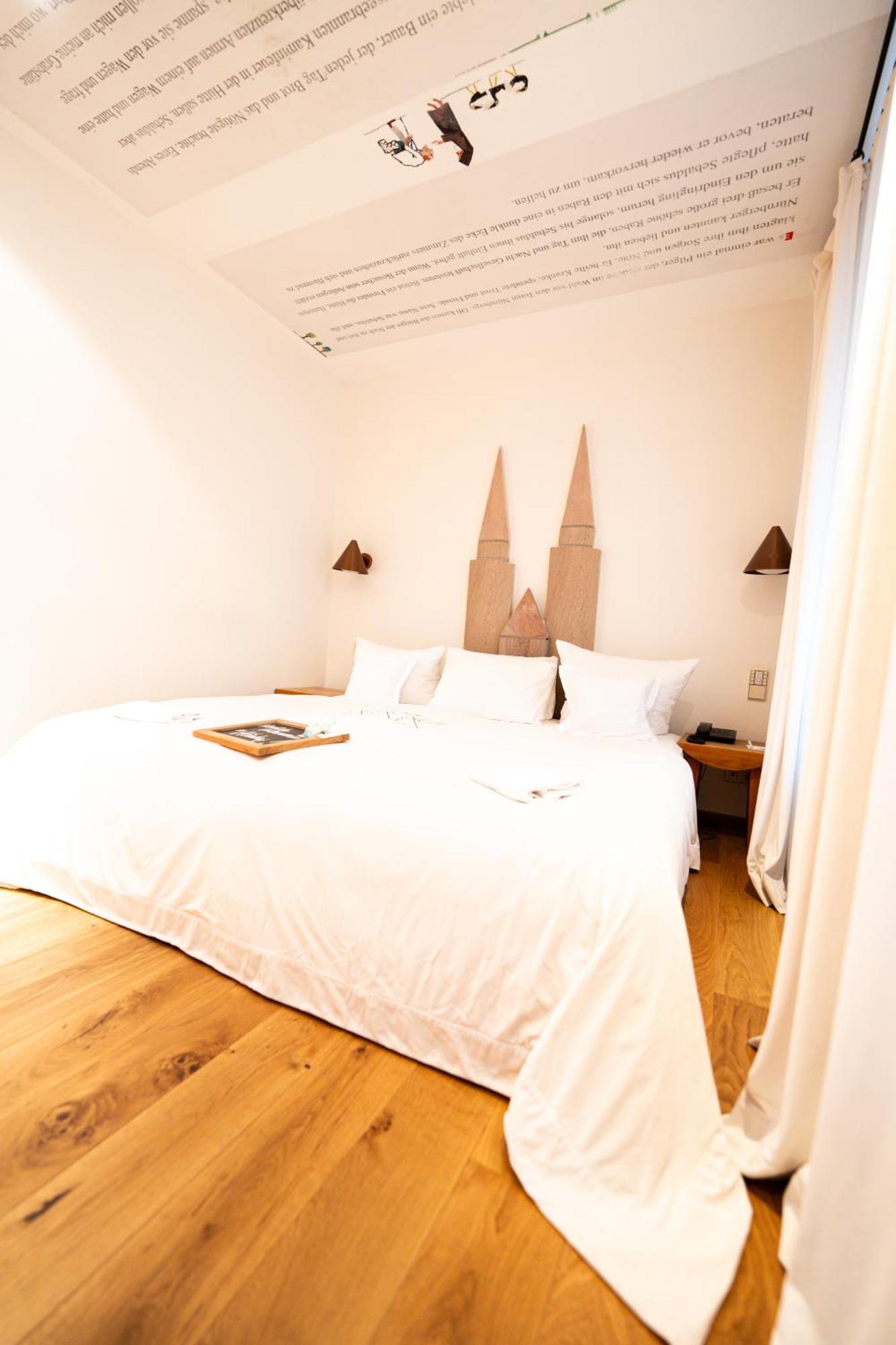 Hotel Drei Raben Nuremberg Ngoại thất bức ảnh