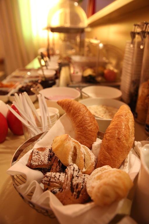 Hotel Drei Raben Nuremberg Ngoại thất bức ảnh