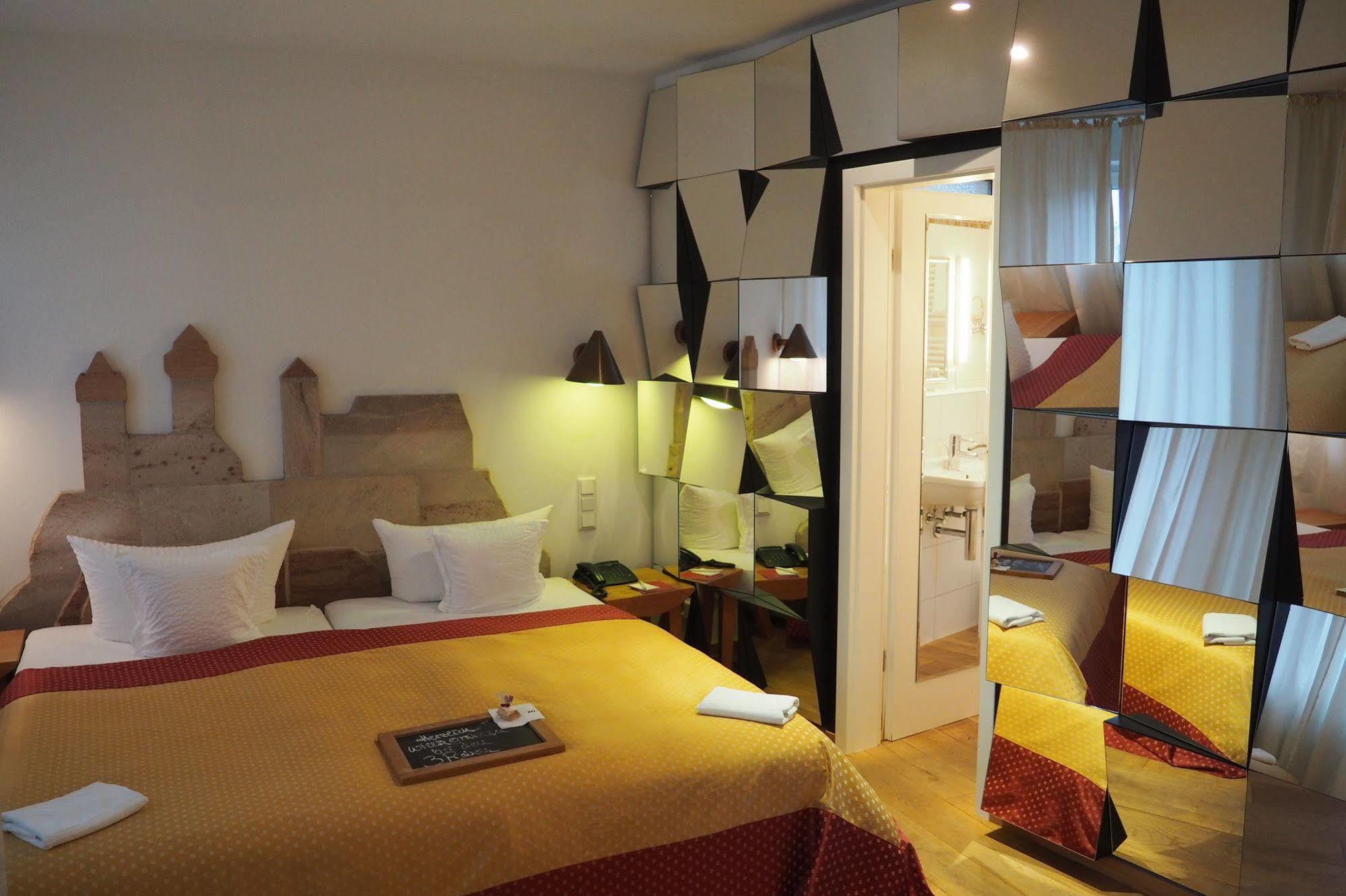 Hotel Drei Raben Nuremberg Ngoại thất bức ảnh