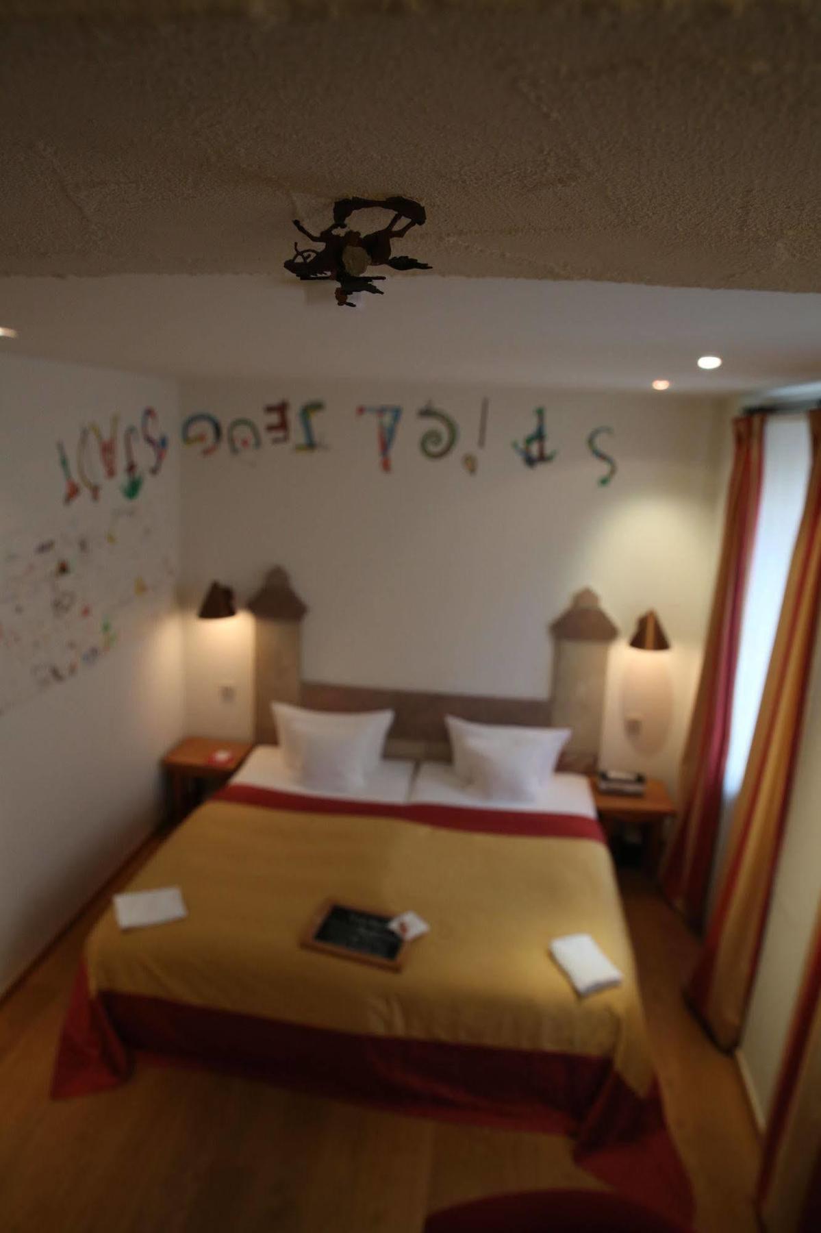 Hotel Drei Raben Nuremberg Ngoại thất bức ảnh